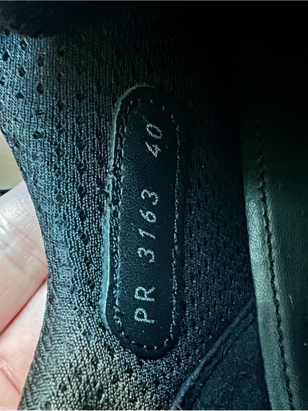 Prada Y2K vintage Leather & Mesh Sneakers - Picture 13 of 16